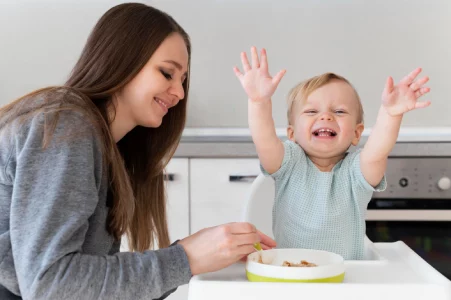 Le petit déjeuner de Bébé